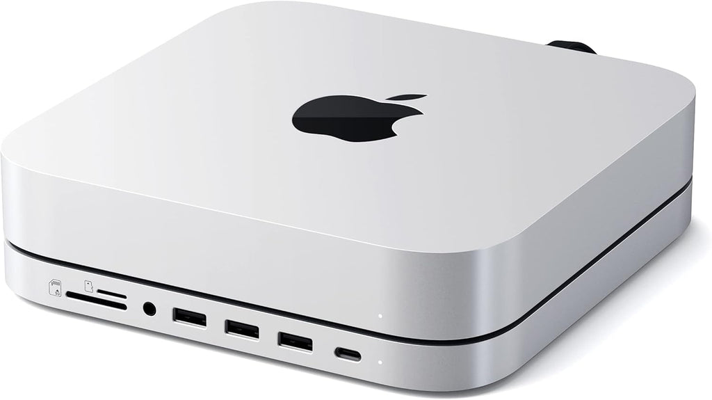 Silver USB-C Stand & Hub with SSD Enclosure C9977