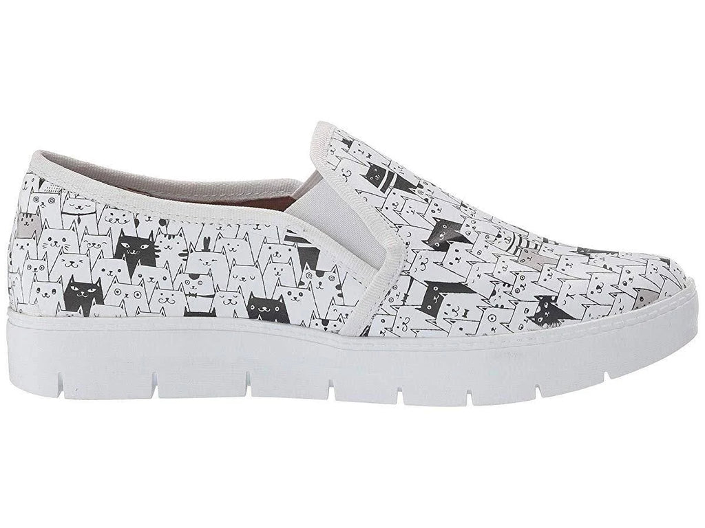 White/Black Cats 8.5 Shoes T599