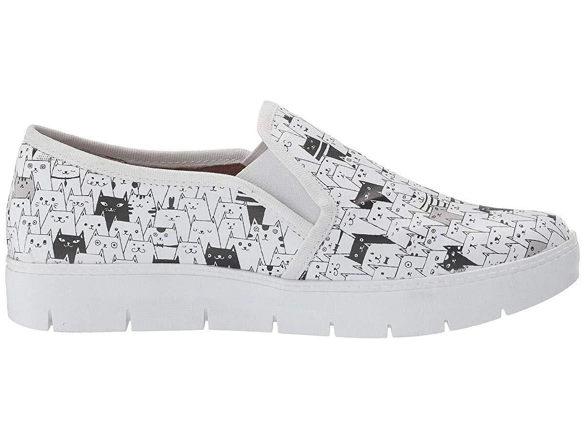 White/Black Cats 8.5 Shoes T599