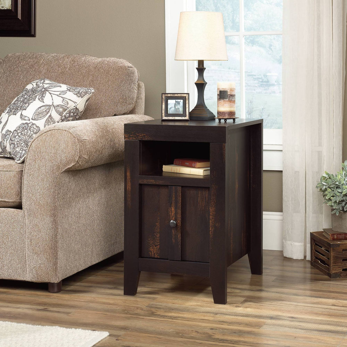 Char Pine End Table N94536