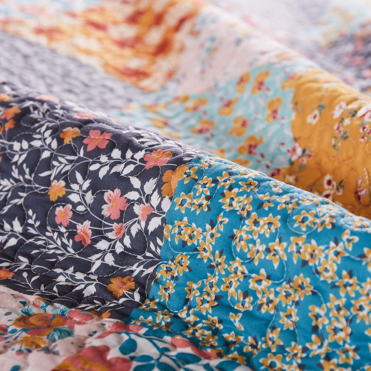 Calico Throw Blanket S19576