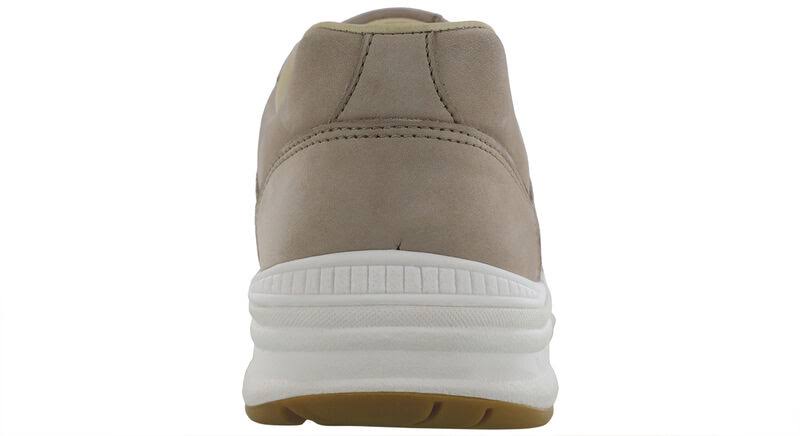 Camino Taupe 13 Wide Shoes C598790