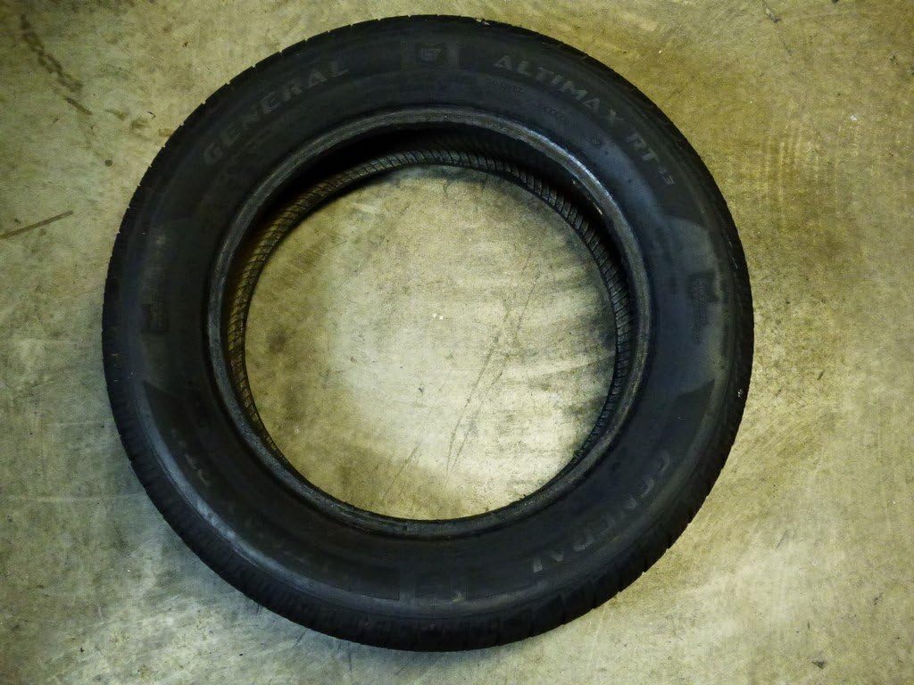 225/60R17 99T Radial Tire E618479