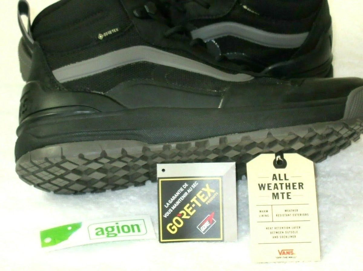 Black/Gray Gore-Tex Hi-Top Shoes Y90080