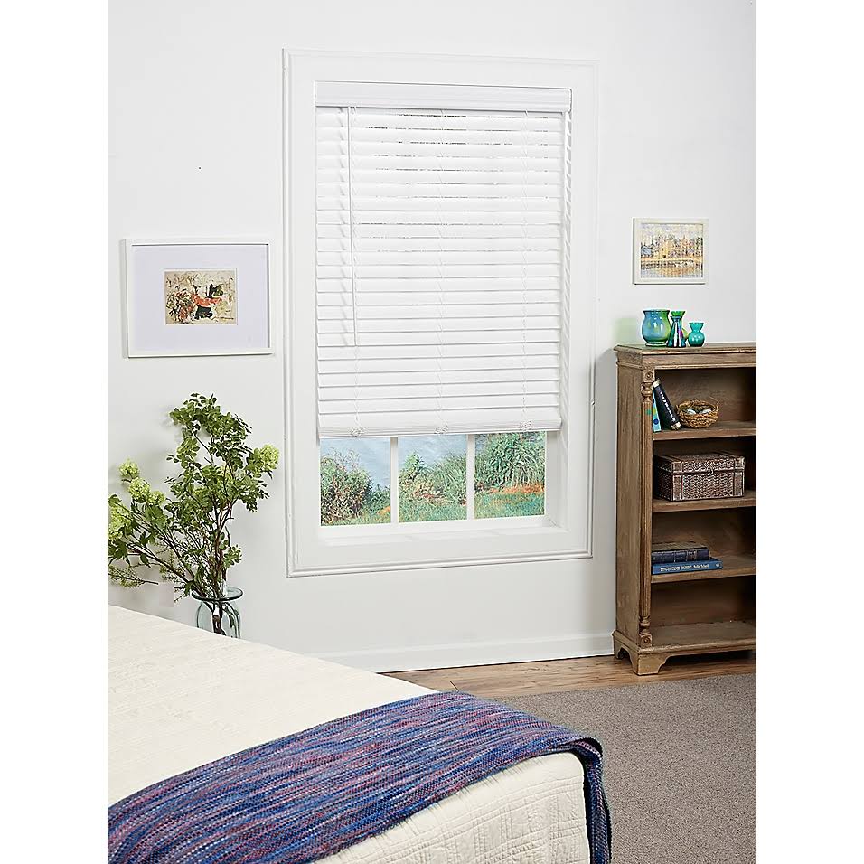 White Cordless Faux Wood Blind W4149