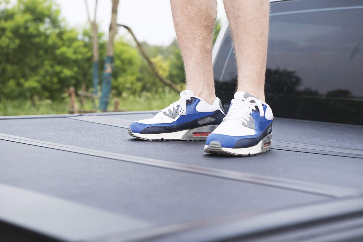 Low Profile Hard Folding Truck Bed Tonneau Cover R249