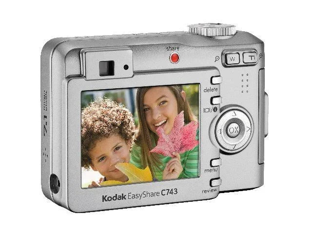 Compact Digital Camera G582636