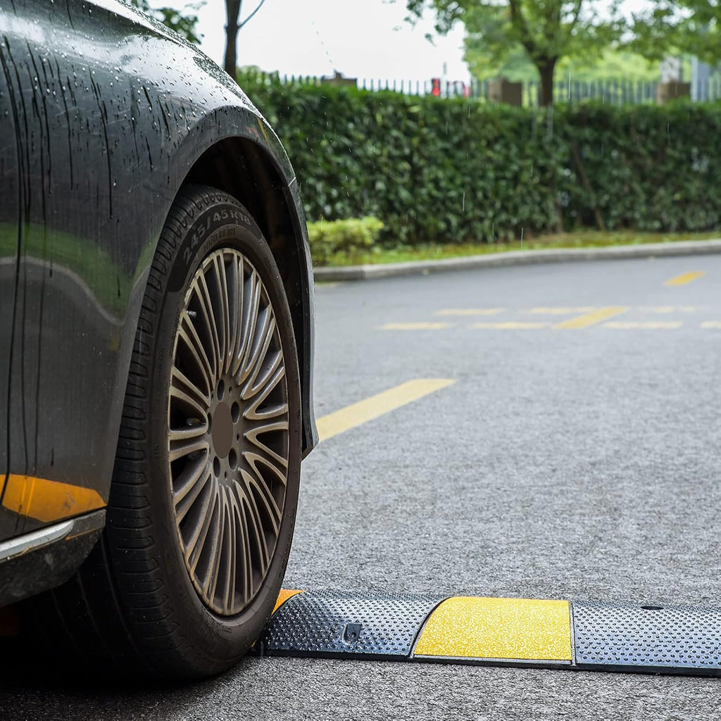 6FT Rubber Speed Bumps 2 Pack Heavy Duty Cable Protector Ramp with 8 Bolts P897