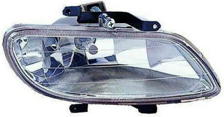 Fog Light Pair with Bulbs R11815
