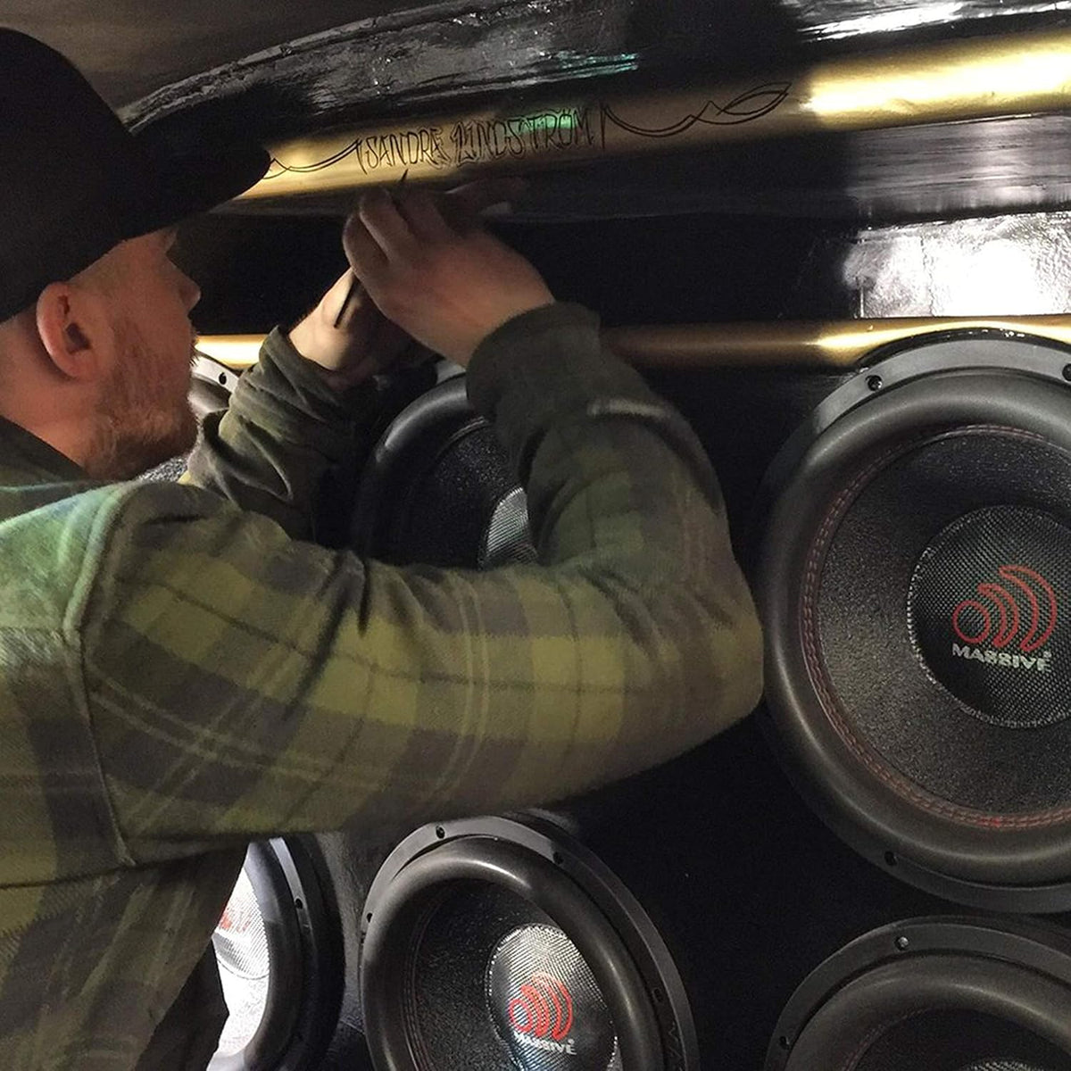 15 Inch Car Audio Subwoofer, 700 Watt RMS, Dual 4 Ohm W89271