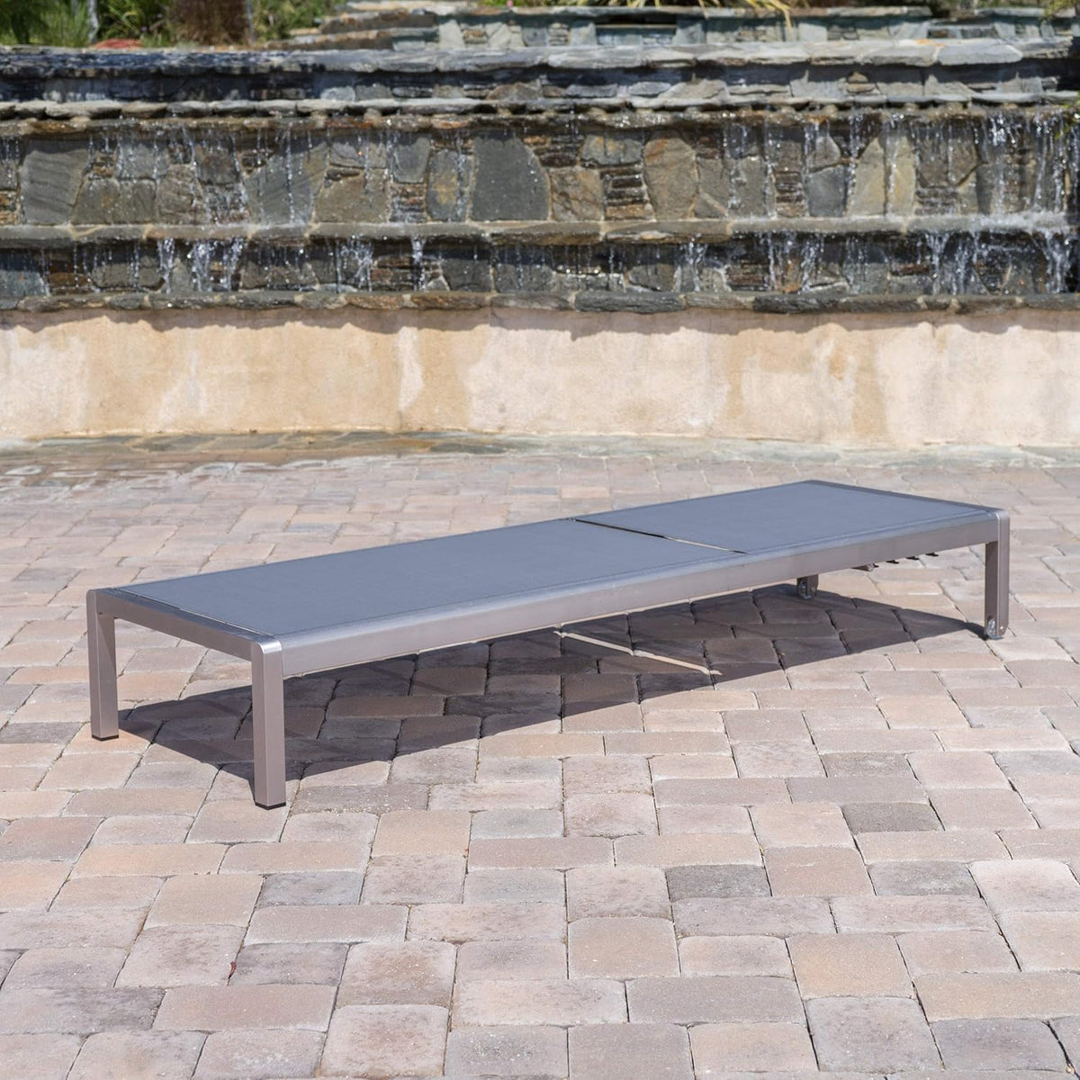Silver / Dark Grey Outdoor Mesh Chaise Lounge G8991