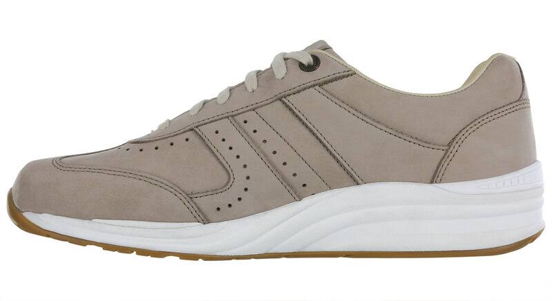 Camino Taupe 13 Wide Shoes C598790