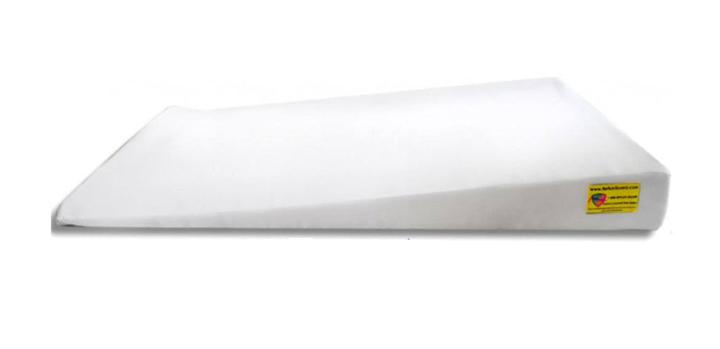 California King Bed Wedge E571085